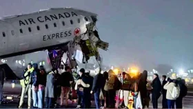 নিউইয়র্কে রানওয়েতে বিমান ও ট্রাকের সংঘর্ষ, ২ পাইলট নিহত