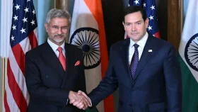 জ্বালানি নিরাপত্তা নিয়ে মার্কিন পররাষ্ট্রমন্ত্রীর সঙ্গে ভারতের আলোচনা