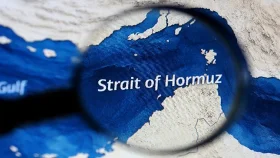 যুক্তরাষ্ট্রের অব্যাহত হুমকির মুখেও কেন হরমুজে সুবিধাজনক অবস্থানে ইরান