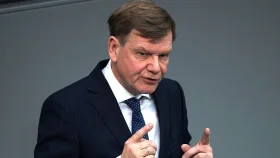 হামলার লক্ষ্যবস্তু শনাক্ত করতে ইরানকে সহায়তা দিচ্ছে রাশিয়া