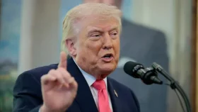 ন্যাটো থেকে সরে আসার হুমকি দিলেন ট্রাম্প