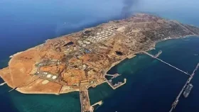 চাইলেই ইরানের খারগ দ্বীপ দখল করতে পারি: ট্রাম্প