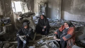 ইরানে প্রায় দেড় লাখ ঘরবাড়ি ও বাণিজ্যিক ভবন বিধ্বস্ত: রেড ক্রিসেন্ট