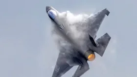 দুটি মার্কিন যুদ্ধবিমান ভূপাতিত, দাবি ইরানের