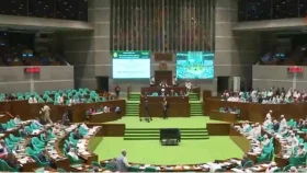 সরকারি চাকরিতে প্রবেশের নতুন বয়স নির্ধারণ