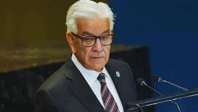 ইসরায়েল মানবতার জন্য অভিশাপ: খাজা আসিফ &nbsp;