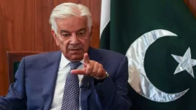 ইসরায়েল &lsquo;মানবতার জন্য অভিশাপ&rsquo;: পাকিস্তানের প্রতিরক্ষামন্ত্রী