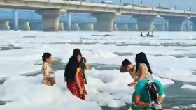 প্লাস্টিক বর্জ্য থেকে পরিবেশবান্ধব সাবান উদ্ভাবন