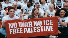 ইসরায়েলে অস্ত্র বিক্রি বন্ধের দাবিতে উত্তাল নিউইয়র্ক