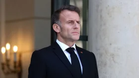 যুদ্ধবিরতিতে পূর্ণ সমর্থন ম্যাক্রোঁ'র, লঙ্ঘন নিয়ে উদ্বেগ প্রকাশ