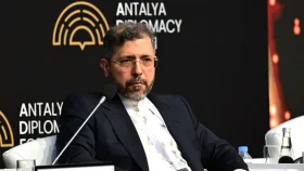 ট্রাম্প বেশি কথা বলেন: সাঈদ খাতিবজাদেহ