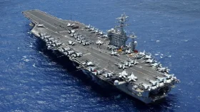 মধ্যপ্রাচ্যের জলসীমায় মার্কিন রণতরী জেরাল্ড আর ফোর্ড