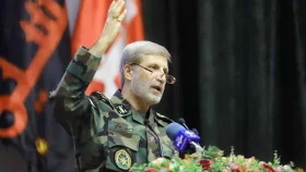 শেষ নিঃশ্বাস পর্যন্ত লড়াইয়ের হুমকি ইরানের সেনাবাহিনীর