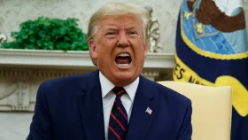 যুদ্ধবিমান ভূপাতিতের খবর শুনে কয়েক ঘণ্টা চিৎকার করেন ট্রাম্প