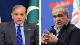 যুক্তরাষ্ট্রের বিশ্বাসঘাতকতা নিয়ে শেহবাজ শরিফকে ইরানের সতর্কবার্তা