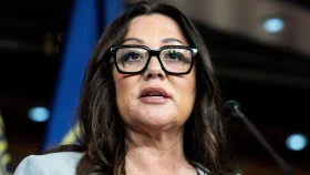 পদত্যাগ করলেন যুক্তরাষ্ট্রের শ্রমমন্ত্রী