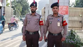 আবারো বদলাচ্ছে পুলিশের পোশাক