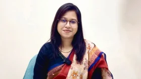 সংরক্ষিত নারী আসন: মনিরা শারমিনের প্রার্থিতা স্থগিত