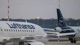 জ্বালানি সংকটে ২০ হাজার ফ্লাইট বাতিল করলো লুফথানসা
