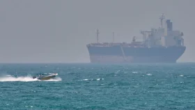 আমিরাতের জাহাজে আইআরজিসি'র গোলাবর্ষণ