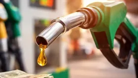 মধ্যপ্রাচ্যে উত্তেজনা, তেলের দাম কমালো চীন