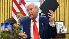 চিকিৎসা বিজ্ঞানে গাঁজার সুফল: গবেষণা বাড়াতে ট্রাম্পের নির্দেশে