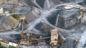 পাকিস্তানে সোনার খনিতে সশস্ত্র হামলা: ৯ শ্রমিক নিহত