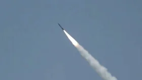 উন্নত প্রযুক্তির ক্ষেপণাস্ত্রের সফল পরীক্ষা চালালো পাকিস্তান