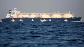 দীর্ঘ বিরতির পর হরমুজ পাড়ি দিলো এলএনজি জাহাজ&nbsp;