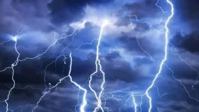 সারাদেশে বজ্রপাতে ১২ জনের মৃত্যু