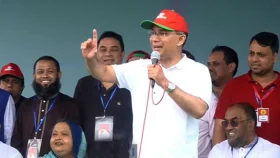 আমি কথা বললে শ্বশুরবাড়ির লোকদের শুনতে হবে: প্রধানমন্ত্রী