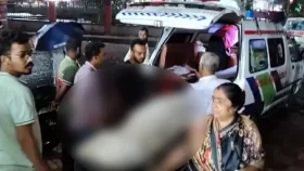 ২০০ টাকার জন্য অক্সিজেন মাস্ক খুলে ফেলায় রোগীর মৃত্যু