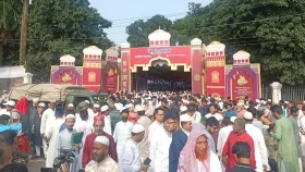 জাতীয় ঈদগাহে দেশ-জাতির মঙ্গল কামনা ও বিশ্ব শান্তির দোয়া
