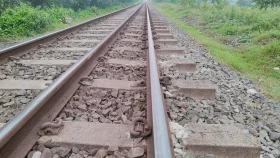 সাড়ে ৩ হাজার স্লিপার ক্ষতিগ্রস্ত, বাড়ছে রেল দুর্ঘটনার শঙ্কা