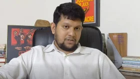 মধ্যরাতে সাবেক উপদেষ্টার বিস্ফোরক ফেসবুক পোস্ট