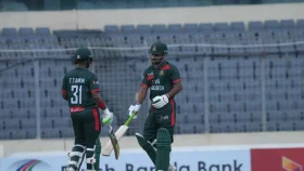 শান্ত-তামিমের ব্যাটে দুর্দান্ত প্রতিরোধ টাইগারদের