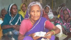 বয়স্ক-বিধবা-প্রতিবন্ধীদের মুখে হাসি, বাড়ছে ভাতার পরিধি