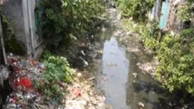 দখল আর অপরিকল্পিত নগরায়ণে হারিয়ে যাচ্ছে বরিশাল নগরীর ১৭ খাল