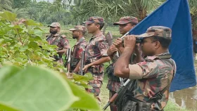 ঝিনাইদহে পুশইন ঠেকাতে কঠোর অবস্থানে বিজিবি
