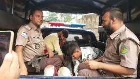 আদাবরে ছিনতাইকারীদের হামলায় ওসি&ndash;এসআই আহত, আটক ৪