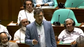 মায়ানমার সীমান্তে কাঁটাতারের বেড়া নির্মাণের উদ্যোগ নেওয়া হচ্ছে : স্বরাষ্ট্রমন্ত্রী