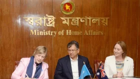 রোহিঙ্গাদের সহায়তায় ১৩৭ কোটি টাকার চুক্তি স্বাক্ষর