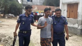 কালীগঞ্জে ধর্ম নিয়ে কটূক্তির অভিযোগে যুবক আটক