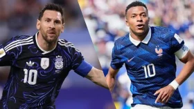 কার হাতে উঠবে গোল্ডেন বুট, মেসি না এমবাপ্পে