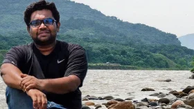 সাদাপাথরে গোসলে নেমে প্রাণ গেল চিকিৎসকের