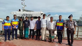 কর্ণফুলী নদীতে ১২ হাজার লিটার চোরাই ডিজেল জব্দ : গ্রেপ্তার ৬