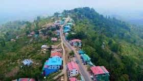 টানা বর্ষণে সাজেকে আটকা ৫ শতাধিক পর্যটক