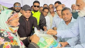ফটিকছড়িতে বন্যাদুর্গতদের পাশে থাকার আশ্বাস প্রতিমন্ত্রী ইকবালের