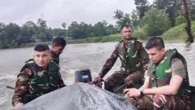 চট্টগ্রামে ভয়াবহ বন্যা: দুর্গতদের উদ্ধারে সেনাবাহিনী মোতায়েন