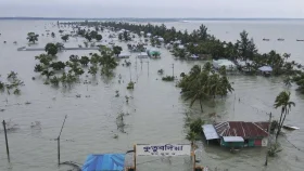 টানা বৃষ্টিতে পানির নিচে কুতুবদিয়ার একের পর এক গ্রাম